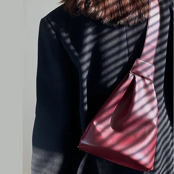 Дизайнерская красивая нагрудная сумка через плечо, модная сумка через плечо в западном стиле, художественная сумка-мешок