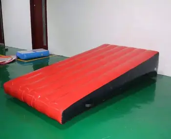 Бесплатная доставка 3x2x0,6-0,2 м Надувная воздушная дорожка для тренажерного зала с наклонным воздушным пандусом для гимнастики Треугольный коврик с насосом